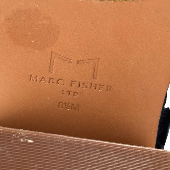 Marc Fisher Black Leather Halida Boots Shoes Heeled Ankle Booties SZ 8.5 Western - Picture 10 of 16